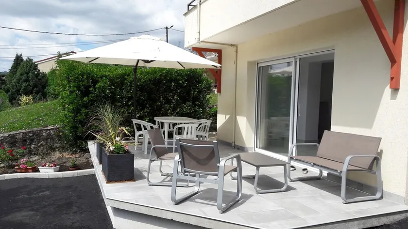 Villa Bordl'O > Hiking Beach Canoeing 5 minutes from the amusement park. - Image 1