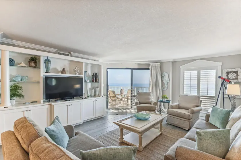 IR 403 is a Beautiful 2 BR Gulf Front with Washer Dryer over 1300 sf - Image 1