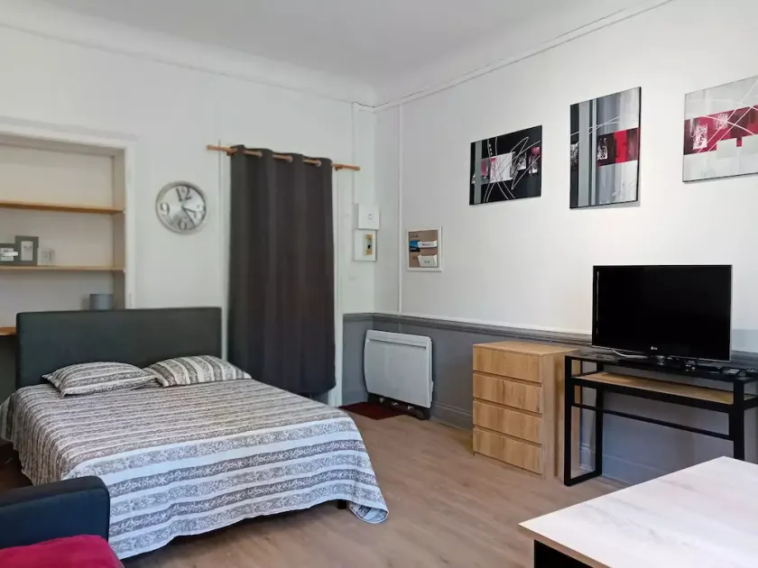 Apartment - Image 1