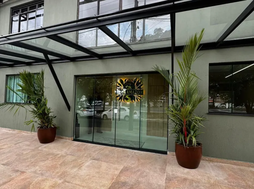Hotel Gran Amazon Av Julio Cesar - Image 1