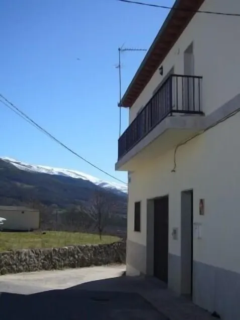 Sommerhus (fuld leje) La Fuente de la Covatilla til 8 personer - Image 1