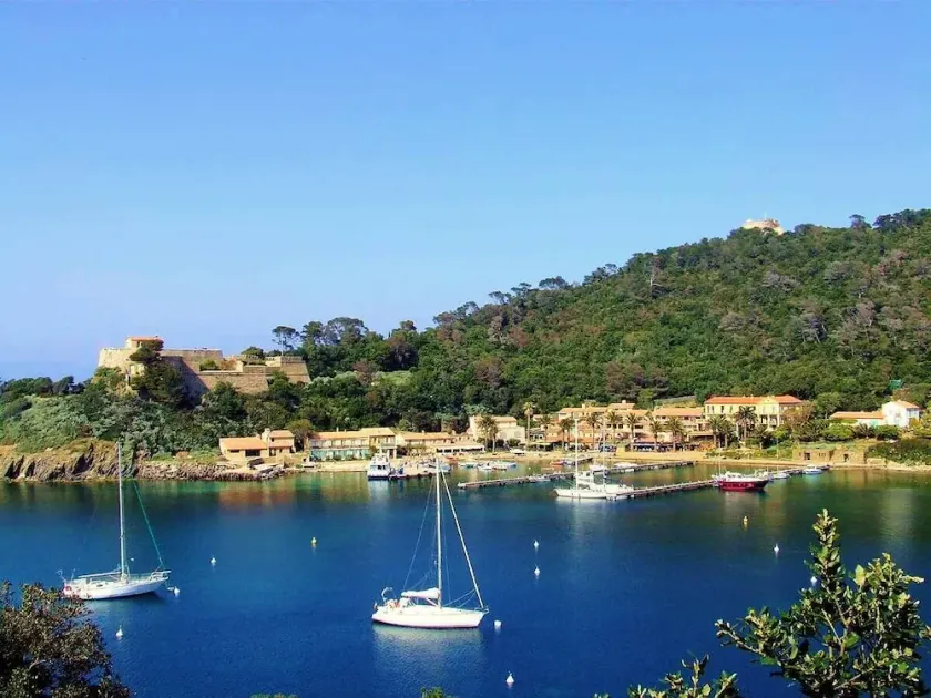 Catamaran EDEN - Image 1