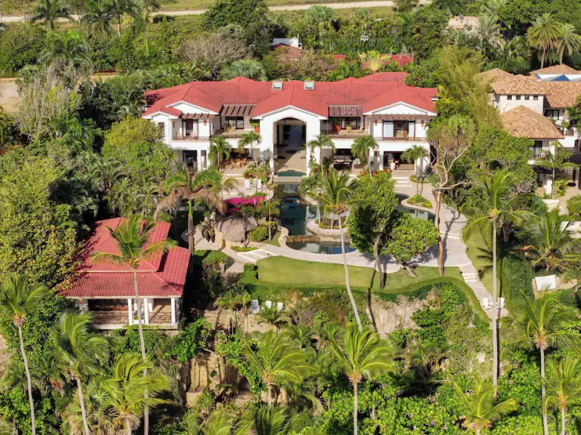 Villa Flor de Cabrera está diseñada para bodas y otras celebraciones. - Image 1