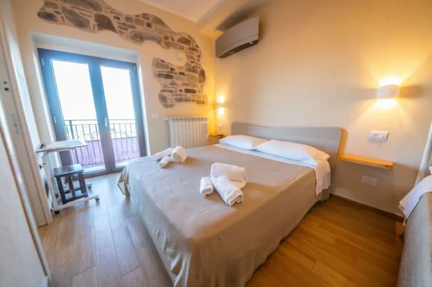Room in cozy B&B in Albidona - Image 1
