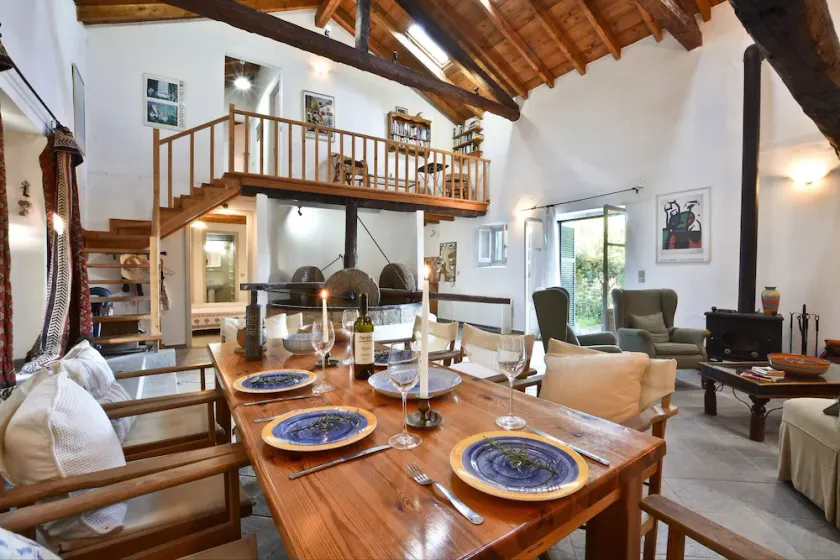 The Olive Press Cottage - Image 1