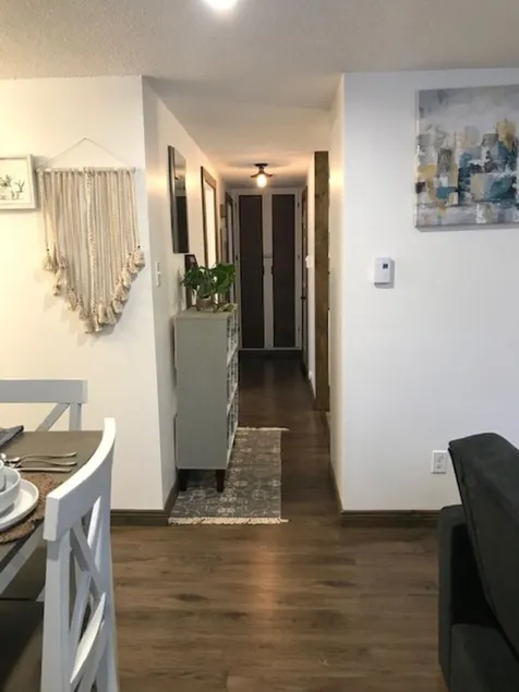 Basement Apt in the heart of Dieppe. Less than 5 minutes to the major amenities. - Image 1