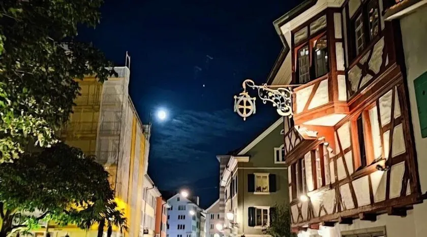 Nuu's Taverne zum Kreuz - Image 1