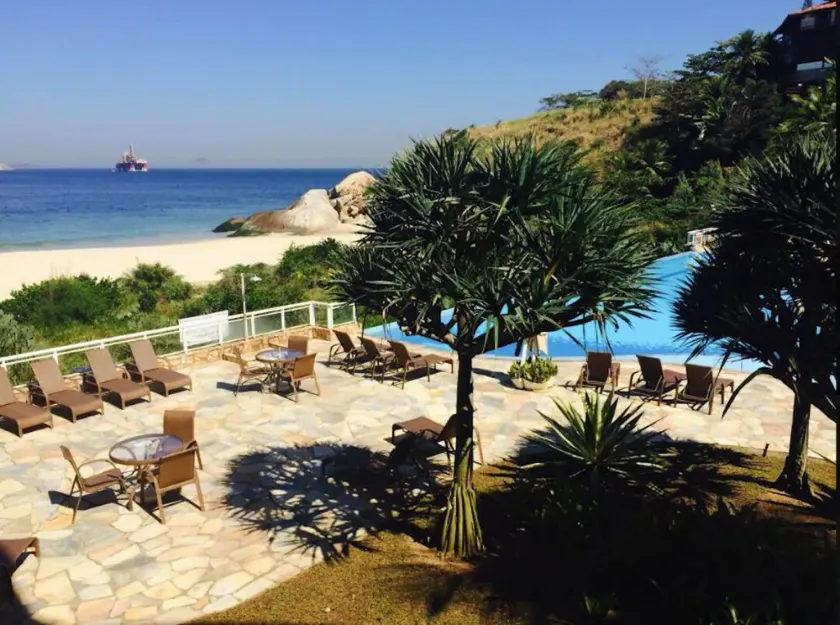INCREDIBLE  BEACH FRONT WITH PRIVATE BEACH ACCESS INFINITY POOL BEST AROUND RIO - Image 1