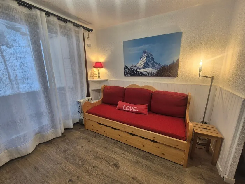 Studio rénové avec balcon, proche pistes, animaux acceptés - Image 1