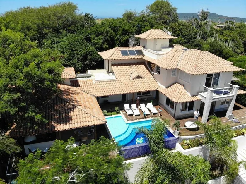 CASA AZAHARA - Magnífica casa en la playa de Ferradurinha, Buzios - Image 1