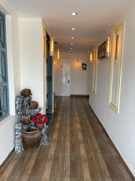 The Royal Inn - Image 1