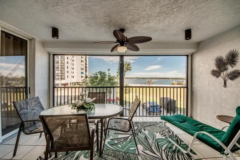 Ocean Harbor 402A - Image 1