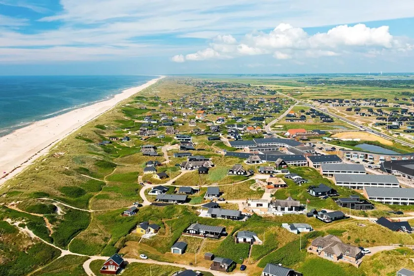 6 person holiday home in Ringkøbing - Image 1