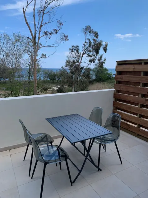 APPARTEMENT Les PIEDS DANS L'EAU - Vue mer - 2 à 4 Personnes - Image 1