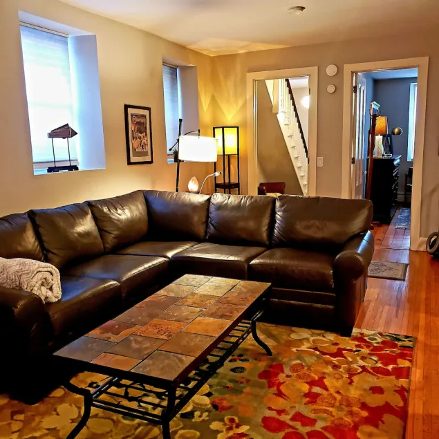 Private luxury  apartment in the heart of the city - Image 1