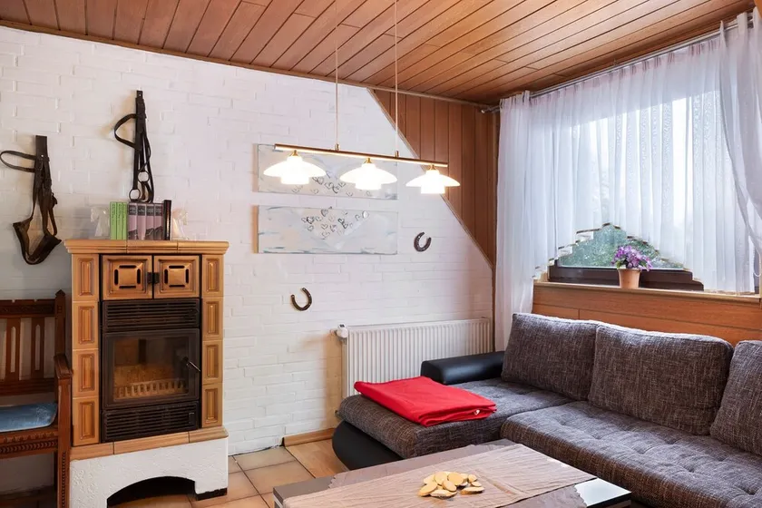 Holiday Apartment 'Mole Valley Ranch 2' with Balcony and Wi-Fi - Image 1