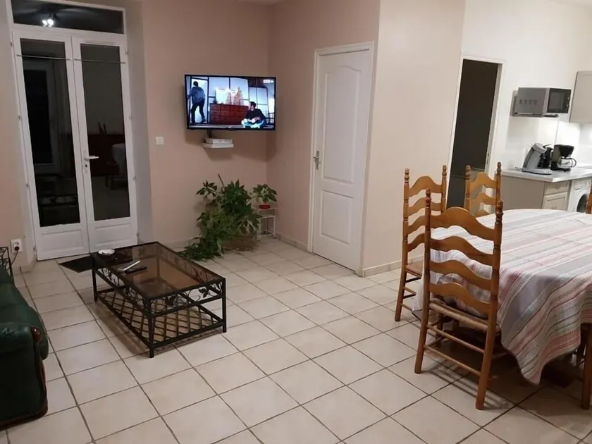 Charmant Duplex avec Jardin Privatif et Parking, à Proximité de Montargis et Pithiviers - Image 1