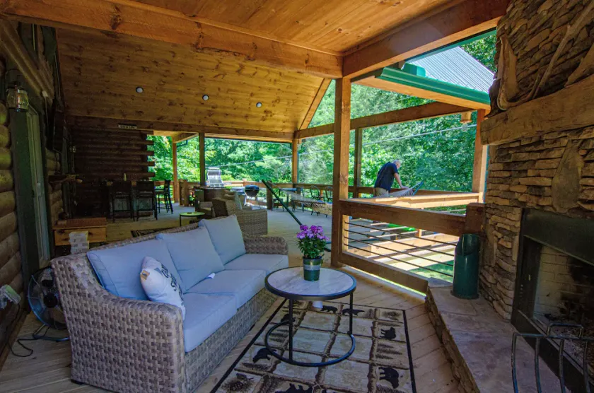 Cozy Cabin by the Stream - Image 1