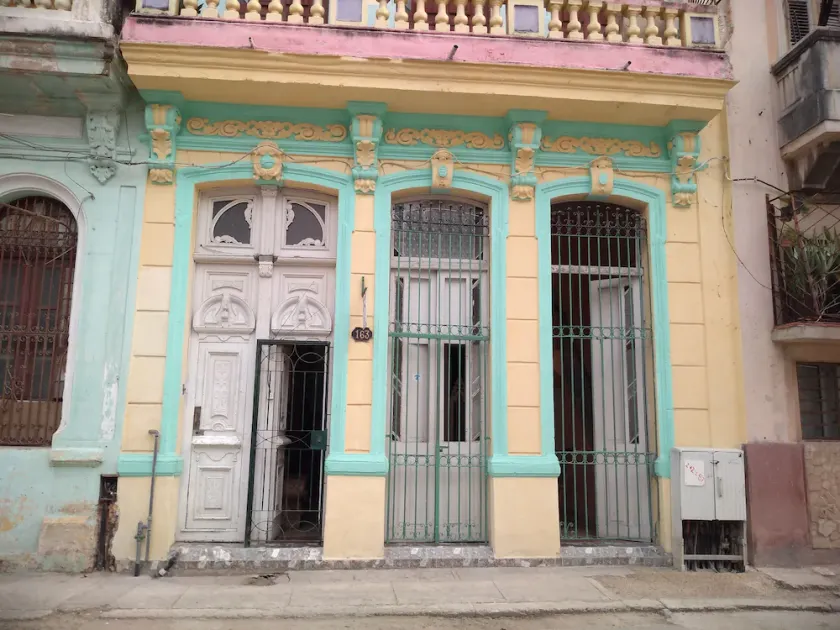 Casa La Gran Familia - Image 1
