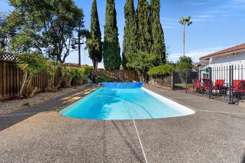 Luxurious & cozy Large 4 BR 2BA Home with Swimming POOL- San Jose Cambrian area - Image 1