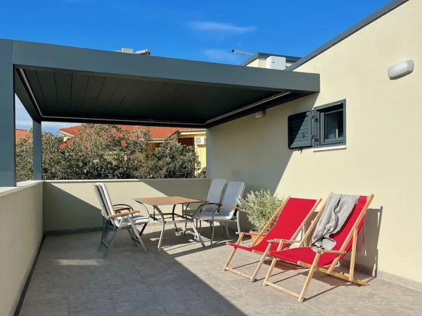 Penthouse apartment - Image 1