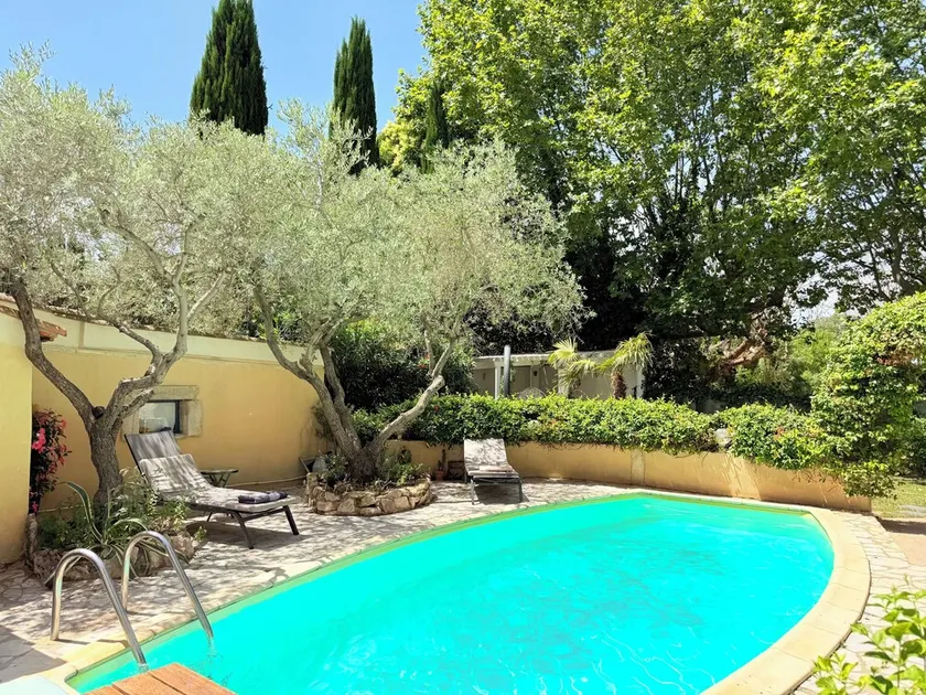 HOUSE OF 3 BEDROOMS 10 MIN WALK FROM THE CENTER OF SAINT REMY DE PROVENCE - Image 1