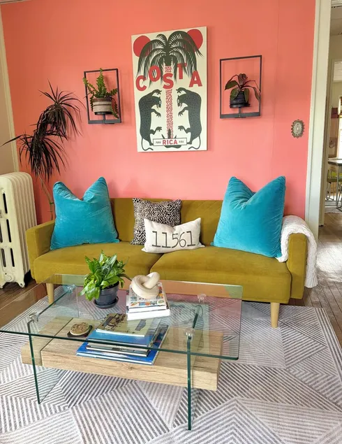 Private 2nd story apartment in the heart of Long Beach- Pura Vida! - Image 1