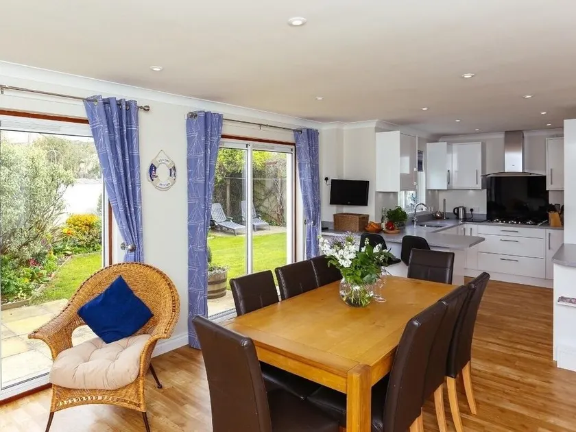 Glebe House, BIGBURY-ON-SEA - Image 1