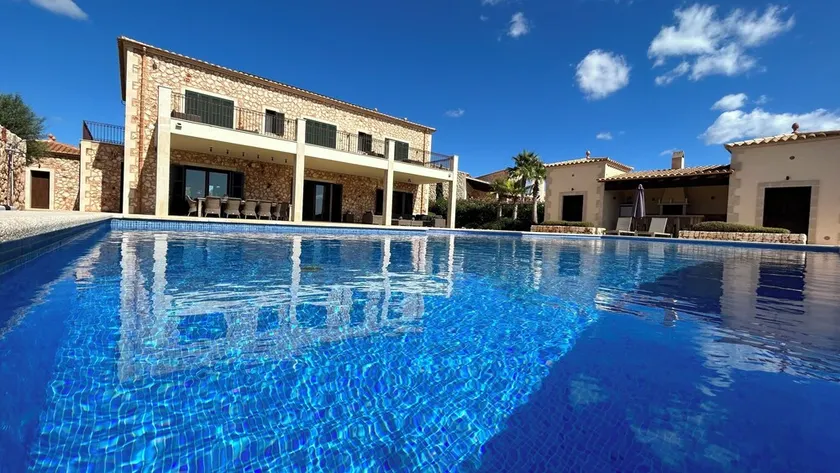 Luxury villa with panoramic sea views for 12 people, large pool, BBQ house  - Image 1