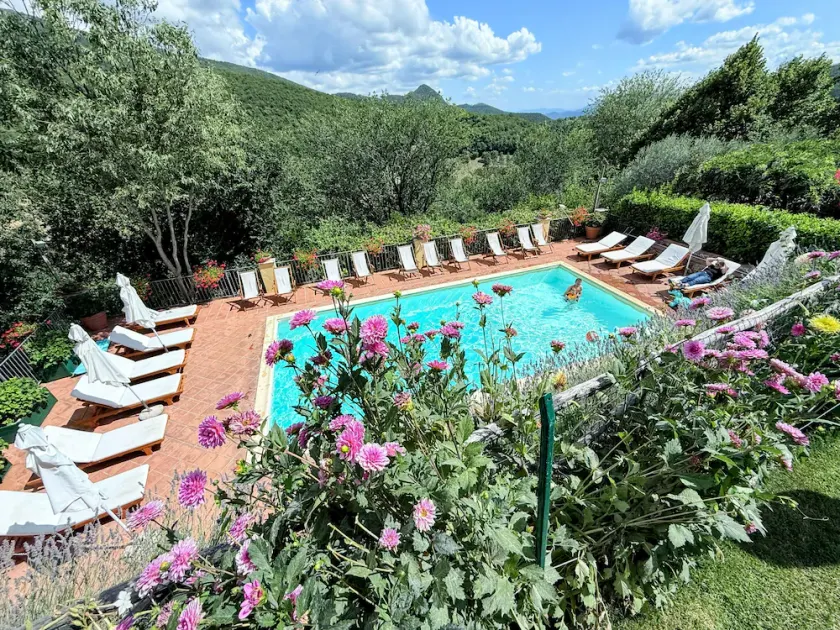 The Life of an Aristocrat on a Country Estate Stay in the Mansion Sleeps 10 - Image 1