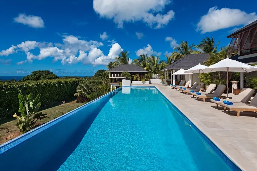 Balinese Villa with Ocean Views and Pool - Tom Tom - Image 1
