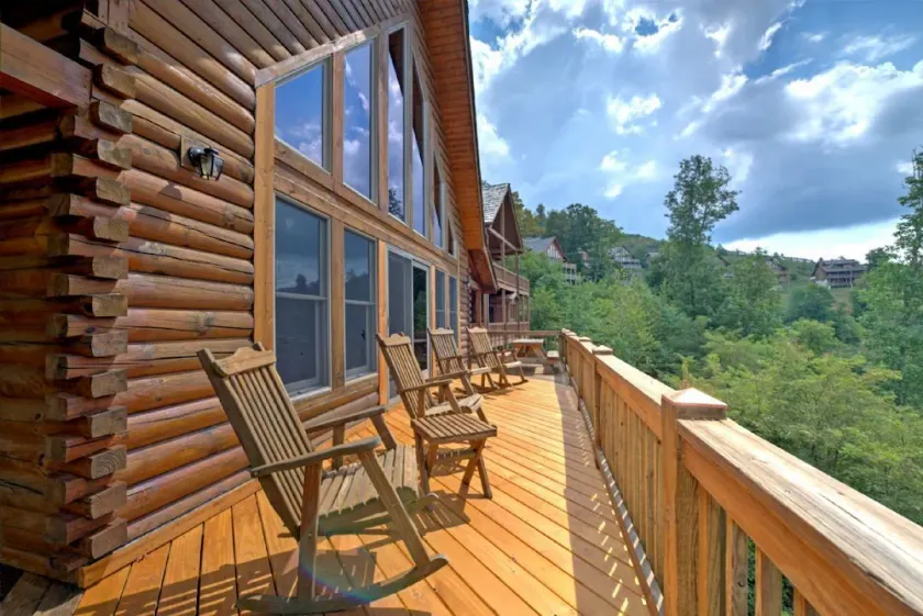 Margaritaville | Views, Game Room + Biltmore Pass 8 mins to Hatley Pointe - Image 1