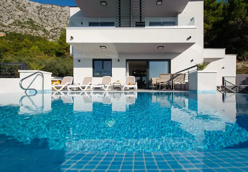 Luxury villa Leona near Makarska, heated pool - Image 1