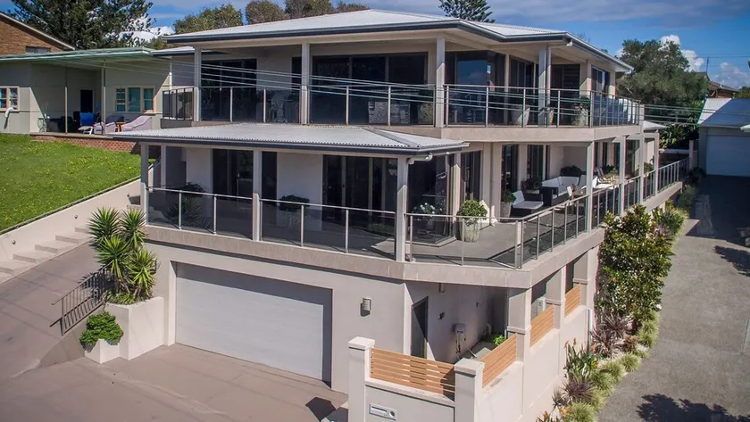 ** 10% RABATT NOV ** Hargraves Beach House - Image 1