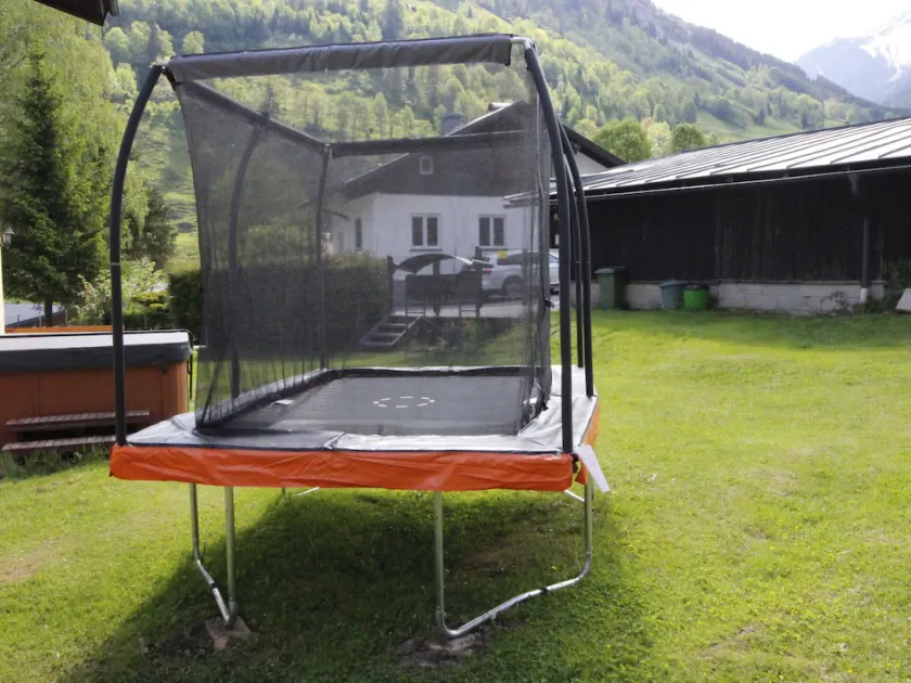 Fantastisk privat feriebolig for 22 gæster med WIFI, TV, terrasse og kæledyr tilladt - Image 1