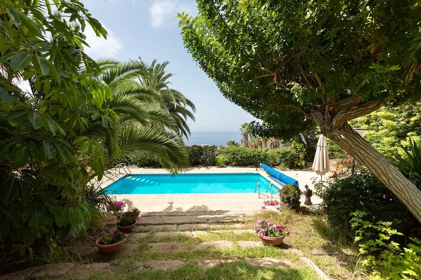 Charmante Villa nahe dem Meer, Meerblick. KLIMATISIERTER POOL. AC UND WIFI KOSTENLOS - Image 1