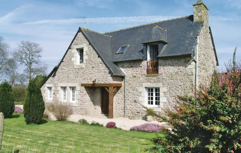 Beautiful Home In Quemper Guézénnec - Image 1