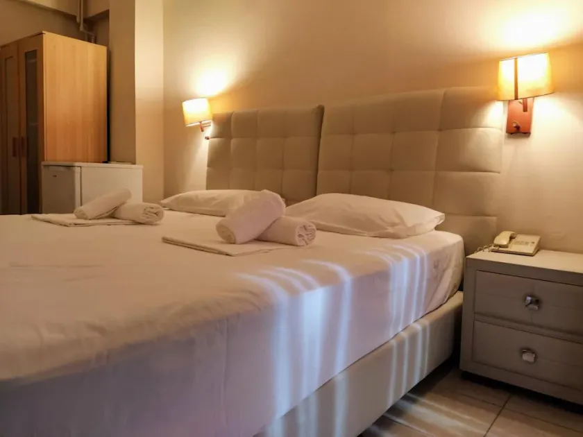 Delfini Hotel - Image 1