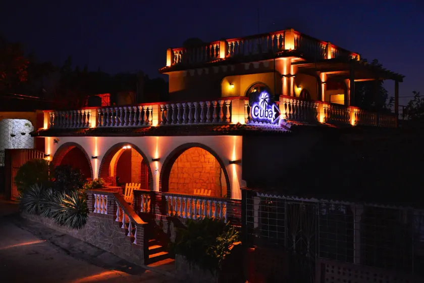 Hostal Cuba - Image 1
