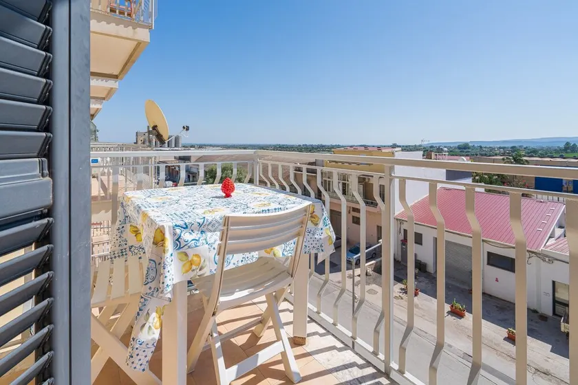 Ferienwohnung 'A Casa Mia' mit Meerblick, WLAN und Klimaanlage - Image 1