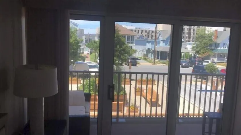 Smuk Ocean Block Condo med 2 soveværelser! - Image 1