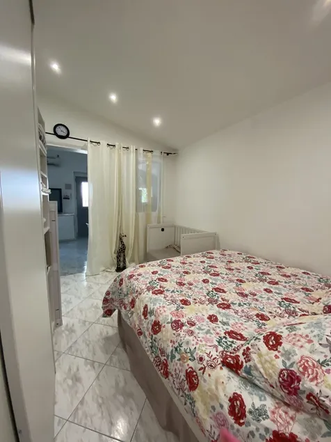 House - Image 1