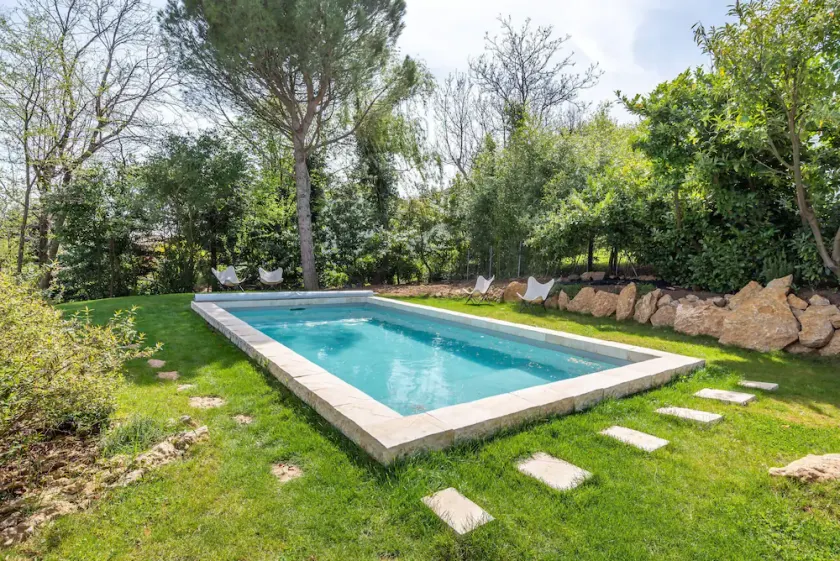 L'atelier, maison avec piscine jardin et vue - Image 1