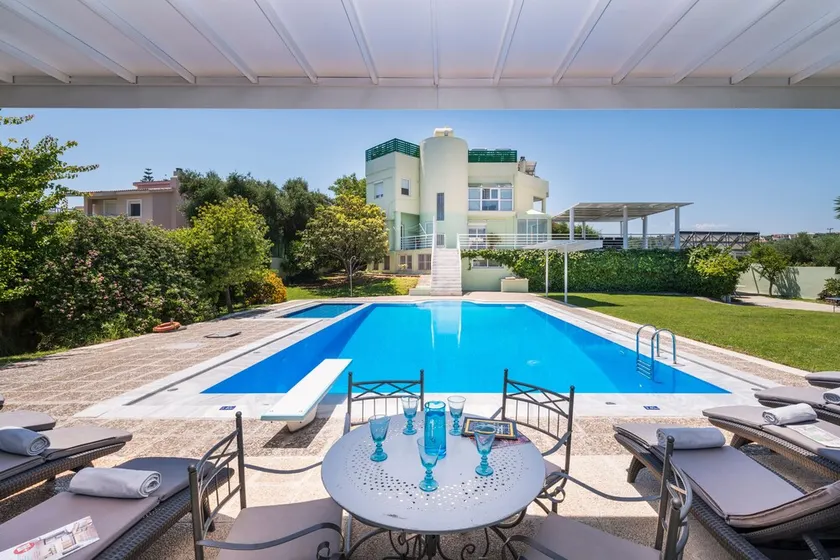 Stunning villa for private Escape/ Create priceless memories! large private pool - Image 1