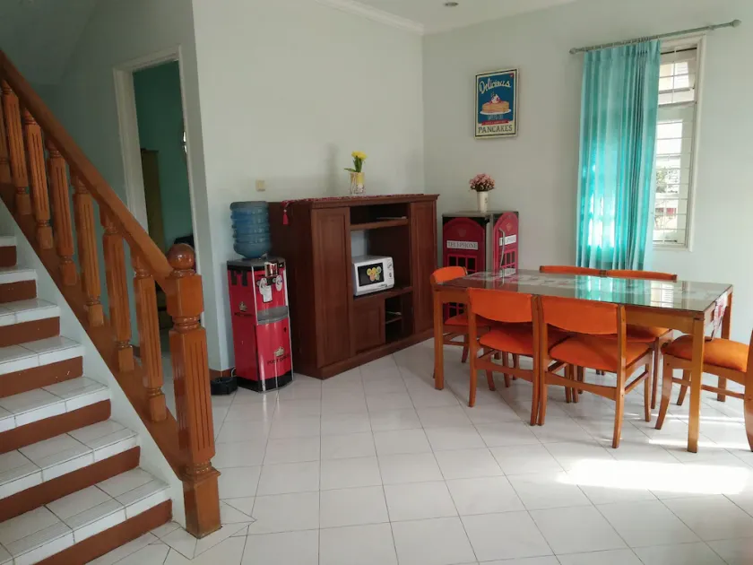 Apartment Green Palace Kalibata City Sector 9 - Image 1