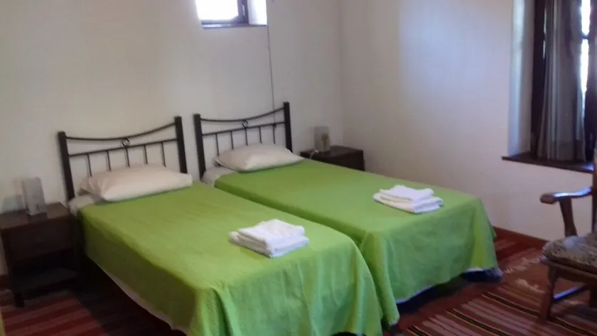 Xenonas Ventista 2 beds, renovated old house in an imposing mountain landscape - Image 1