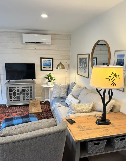 Foundry Guest Apartment - Image 1