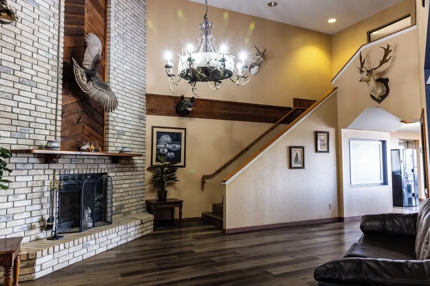 Boerne Inn and Suites - Image 1