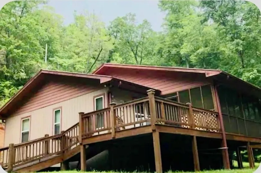 BearPaw Cabin- Charming and cozy cabin in the woods- WiFi-Pet Friendly-Secluded - Image 1