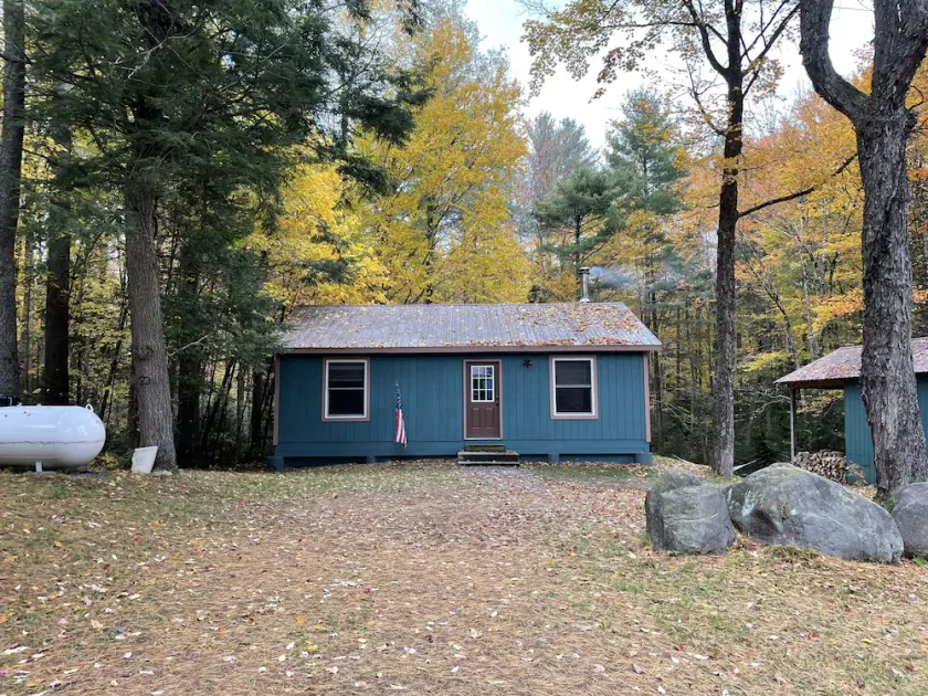 Cozy cabin in the Adirondacks - Image 1